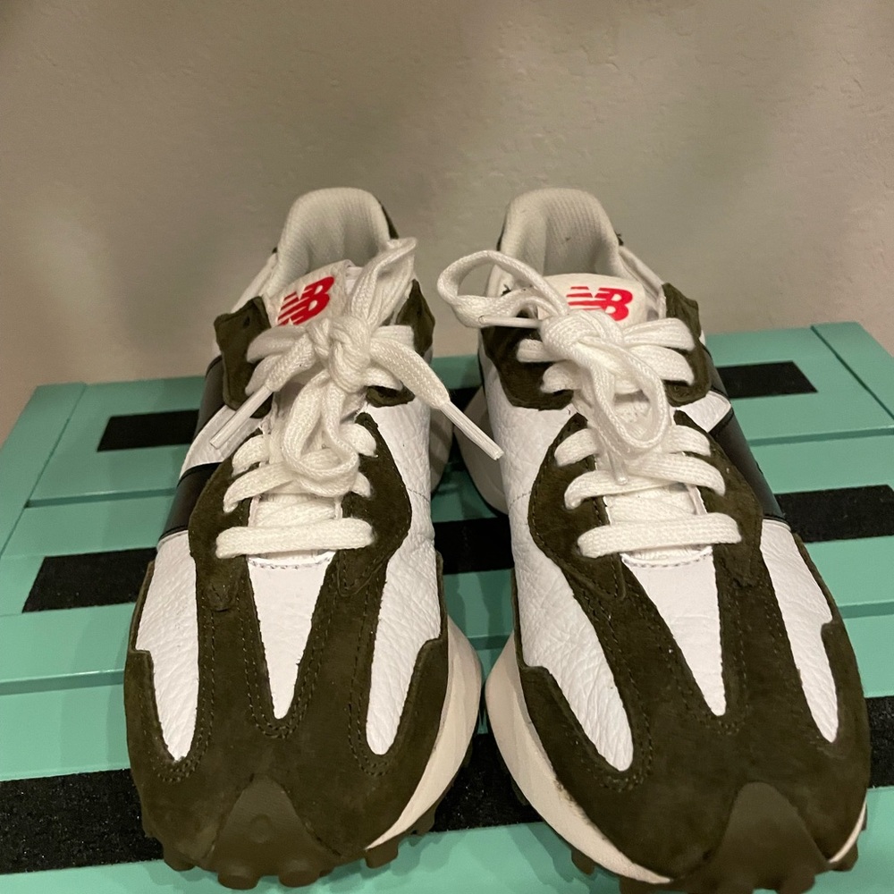 NWOT New Balance & Calia White Tortise 327 sneakers - Picture 5 of 7
